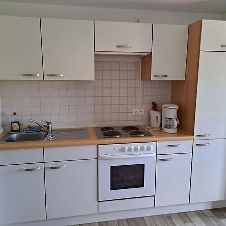 Wollroeder Krug Hotel Гуксхаген Екстериор снимка